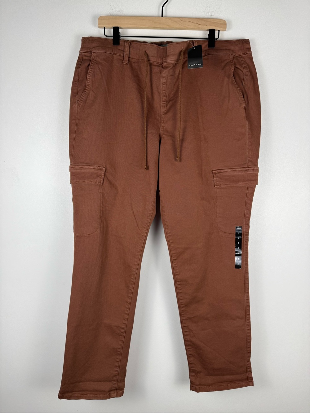 Torrid Women’s Cargo Pants in “Root Beer”